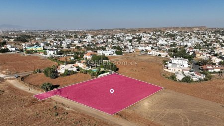 Residential field located in Tseri Nicosia