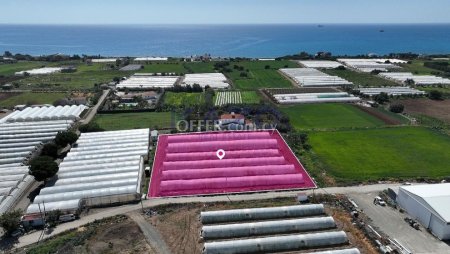 Income-producing land in Maroni, Larnaca