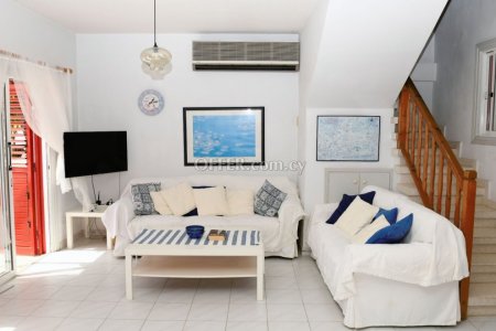 2 Bed Maisonette for rent in Chlorakas, Paphos