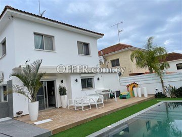 Luxury 3 Bedroom House With Pool  In Pyla, Larnaka