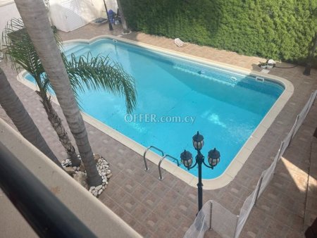 6-bedroom Detached Villa 315 sqm in Limassol (Town)