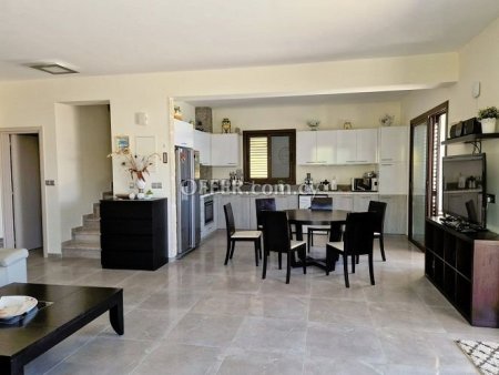 3 Bed Detached Villa for sale in Tala, Paphos