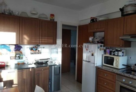 3-bedroom Apartment 100 sqm in Latsia