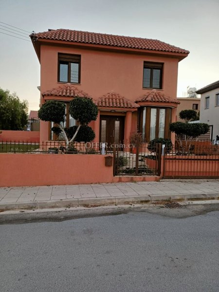 4 Bed Detached Villa for rent in Trachoni, Limassol