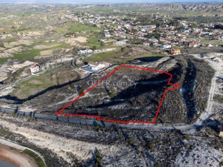 Shared residential field in Arediou, Nicosia