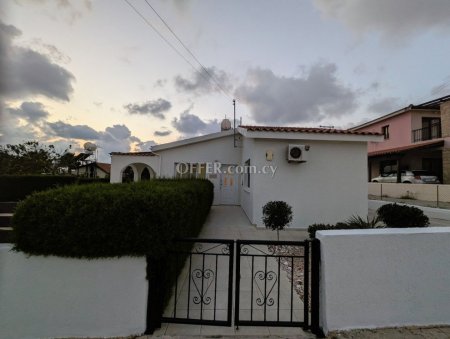 2 Bed Detached Villa for rent in Agia Varvara Pafou, Paphos