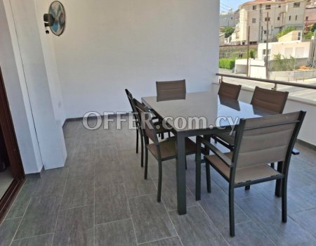 2 bedroom upper floor house in Germasogeia furnished