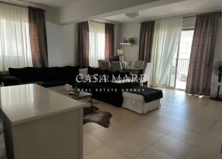 Spacious 3 Bedroom Apartment in Aglantzia