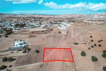 Field for Sale in Troulloi, Larnaca