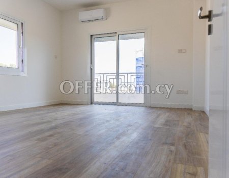 Fully renovated office 55m2 near the new port Limassol