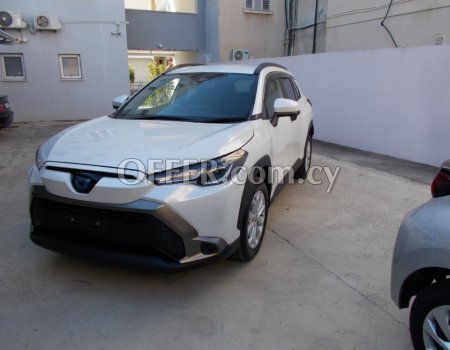 2022 Toyota Corolla Cross Hybrid 1.8L Hybrid Automatic SUV