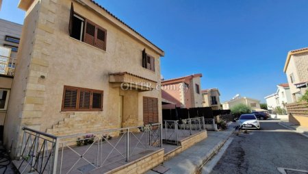 3 Bed Semi-Detached House for sale in Potamos Germasogeias, Limassol