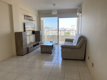 Three bedroom apartment in city center for rent. furnished