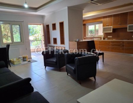 3 bedroom ground floor house furnished