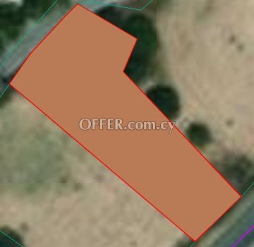 Residential Land Of 855 Sq.m.  In Agia Varvara, Nicosia