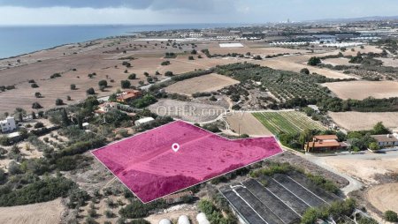 Prime Touristic Field for Development in Maroni Larnaca