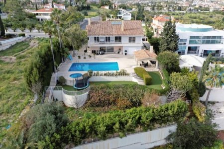 6 Bed Detached Villa for Rent in Mouttagiaka, Limassol