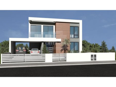 Four bedroom house with two en suite bedrooms in Strovolos near Metro