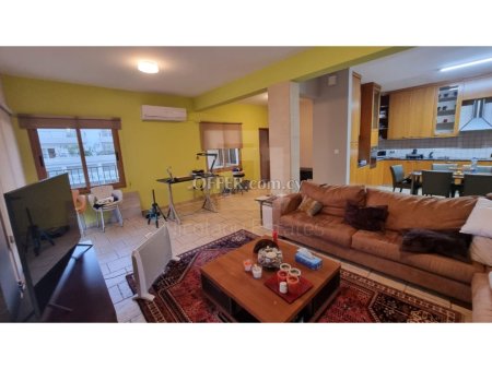 Spacious 3 bedroom apartment in Mesa Geitonia