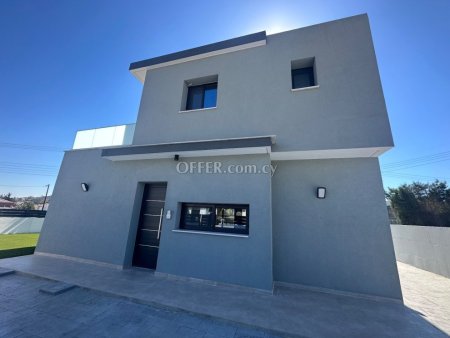 2 Bed Detached House for rent in Parekklisia, Limassol