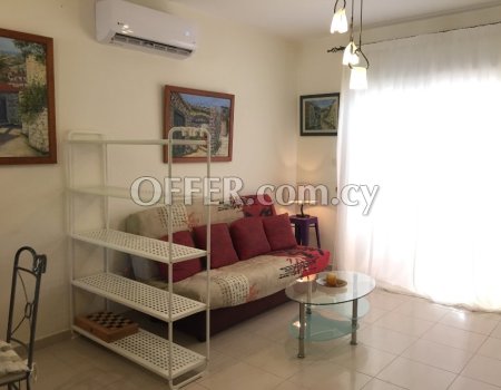 2 bedroom apartment for sale, Universal area, Kato Paphos - NO VAT