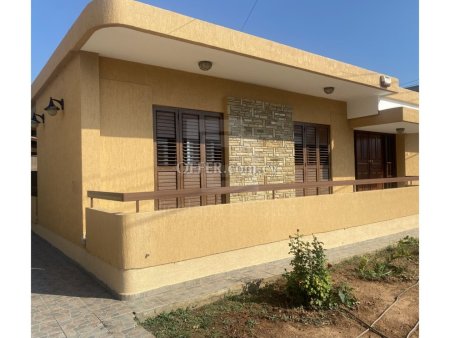 Detached house for rent in Linopetra.