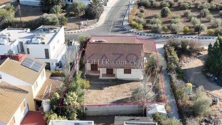 Ground floor three-bedroom house, in Psimolofou, Nicosia .