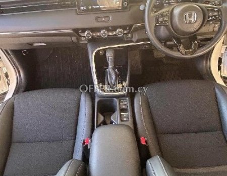 2022 Honda HRV 1.5L Hybrid Automatic SUV (photo 1)