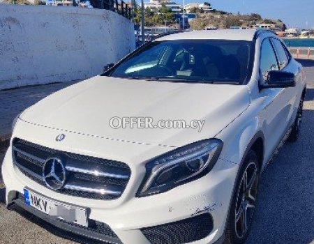 2015 Mercedes GLA 2.2L Diesel Automatic SUV (photo 0)