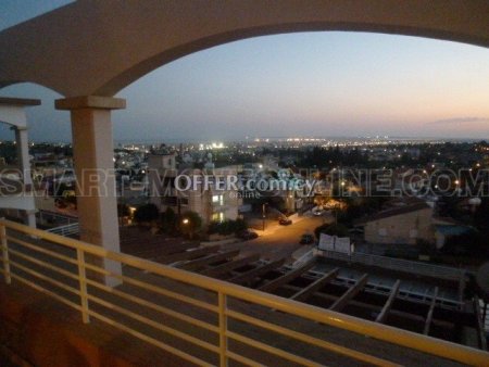 2 Bedroom Top Floor Apartment Ayia Fyla