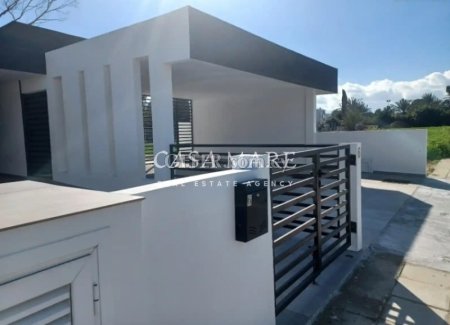 Detached 4 Bedroom House in Lakatamia