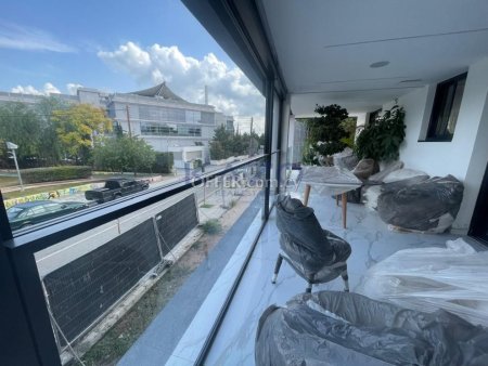 Luxury and Modern Fully Furnished Apartment with Pool in Polemidia