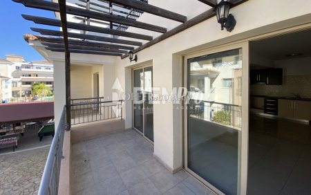 Apartment For Sale in Paphos City Center, Paphos - DP4412