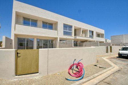 2 Bed Townhouse for Sale in Kapparis, Ammochostos