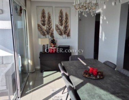 Pafos 3-bedrooms penthouse for rent Paphos apartment Universal