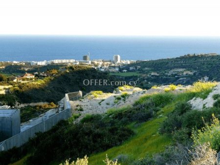 Building Plot for sale in Agios Tychon, Limassol