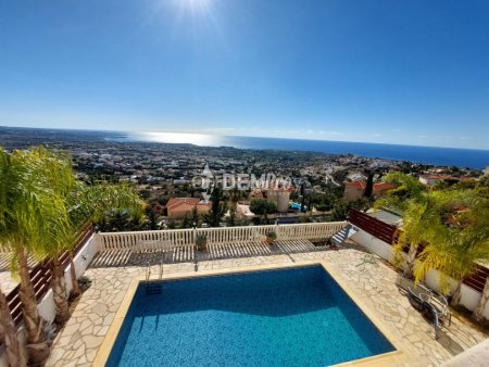 Villa For Sale in Peyia, Paphos - DP4415