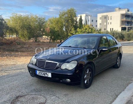 2001 Mercedes C200 2.0L Petrol Sedan