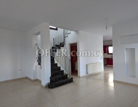 For Sale, Four-Bedroom Detached House in Episkopio