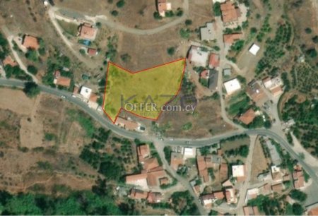 Large Development Land Plot for Sale in Arakapas