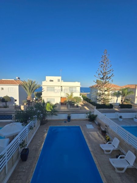 Link-Detached House in Konnos with Pool