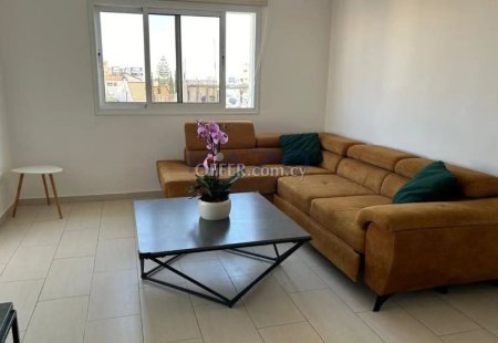 Modern Two Bedroom Apartment for Rent in Mesa Geitonia