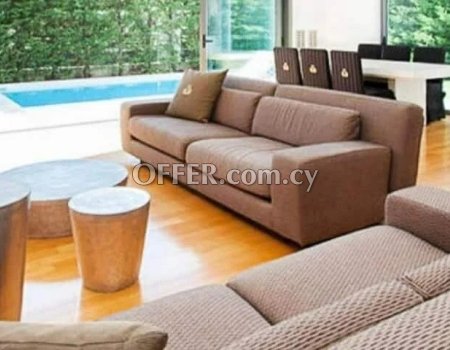 Luxury maisonette for rent with private pool in Athens Greece