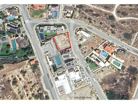 Residential land for sale in Paniotis area