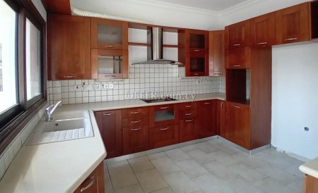 New For Sale €325,000 Maisonette 4 bedrooms, Semi-detached Strovolos Nicosia