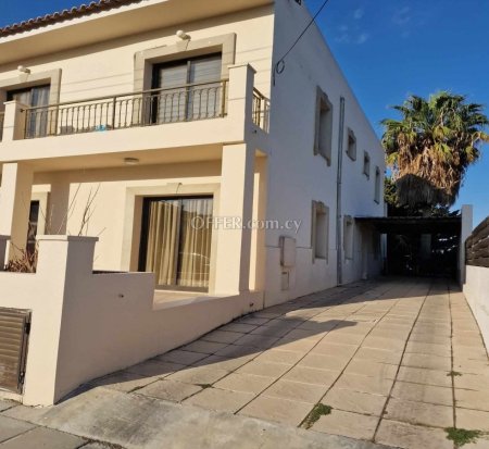 New For Sale €310,000 Maisonette 4 bedrooms, Semi-detached Aradippou Larnaca