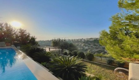 New For Sale €1,095,000 House 5 bedrooms, Detached Kouklia Paphos