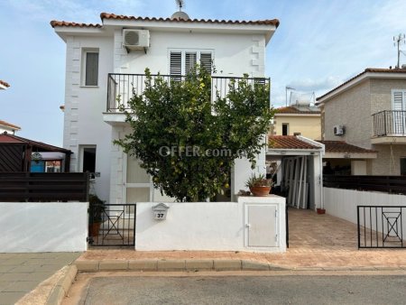 2-bedroom Detached Villa 94 sqm in Frenaros