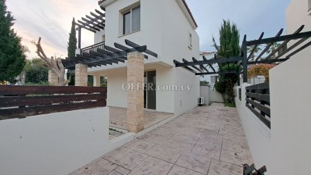 3 Bed Detached Villa for rent in Peyia, Paphos