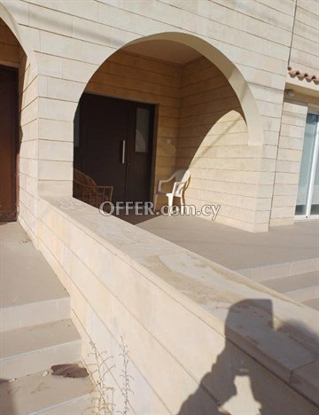 Ground Floor 3 Bedroom House  In Anthoupoli, Lakatamia